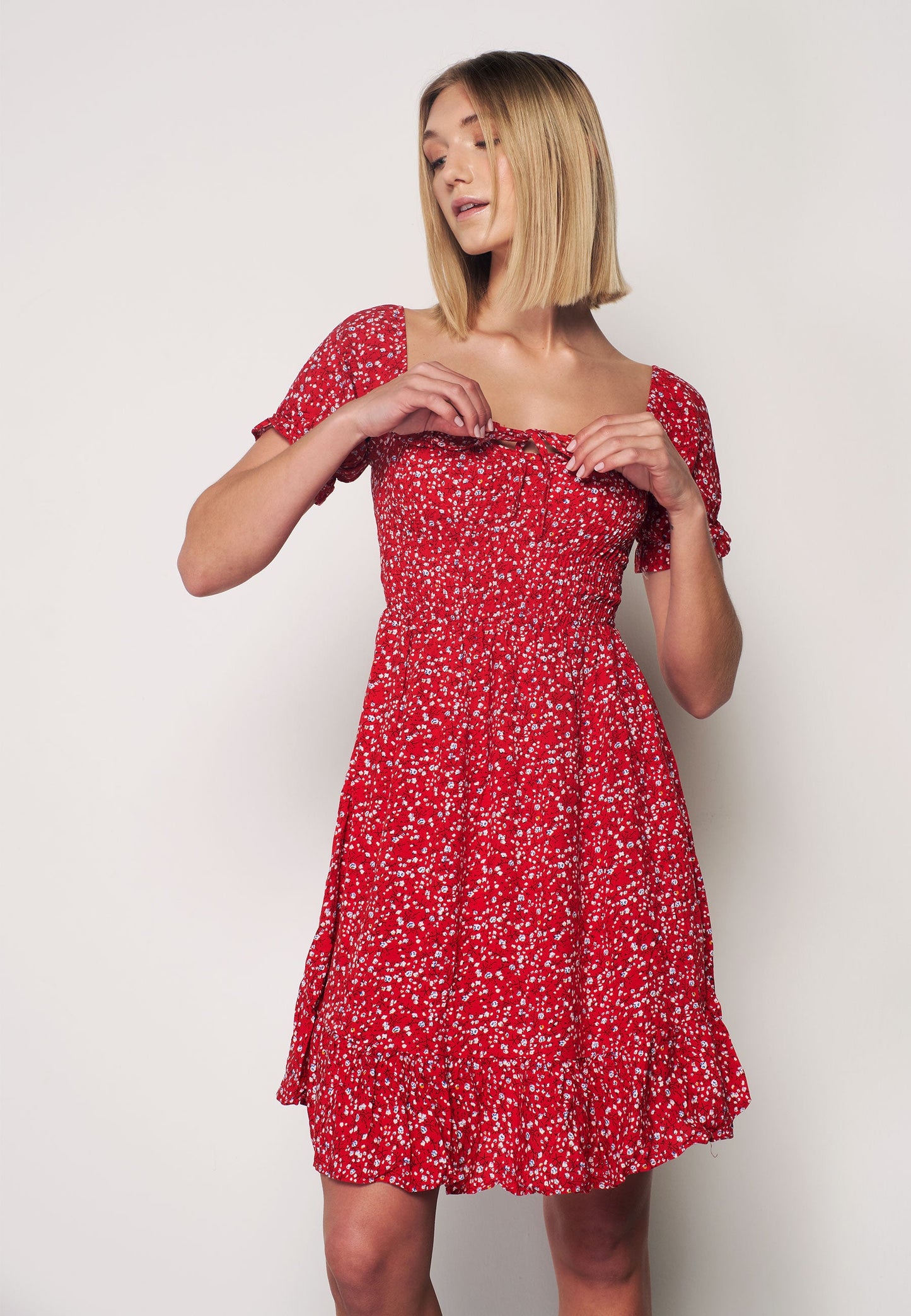 Herita Small Floral Patterned Dress with Guipeli String Ties