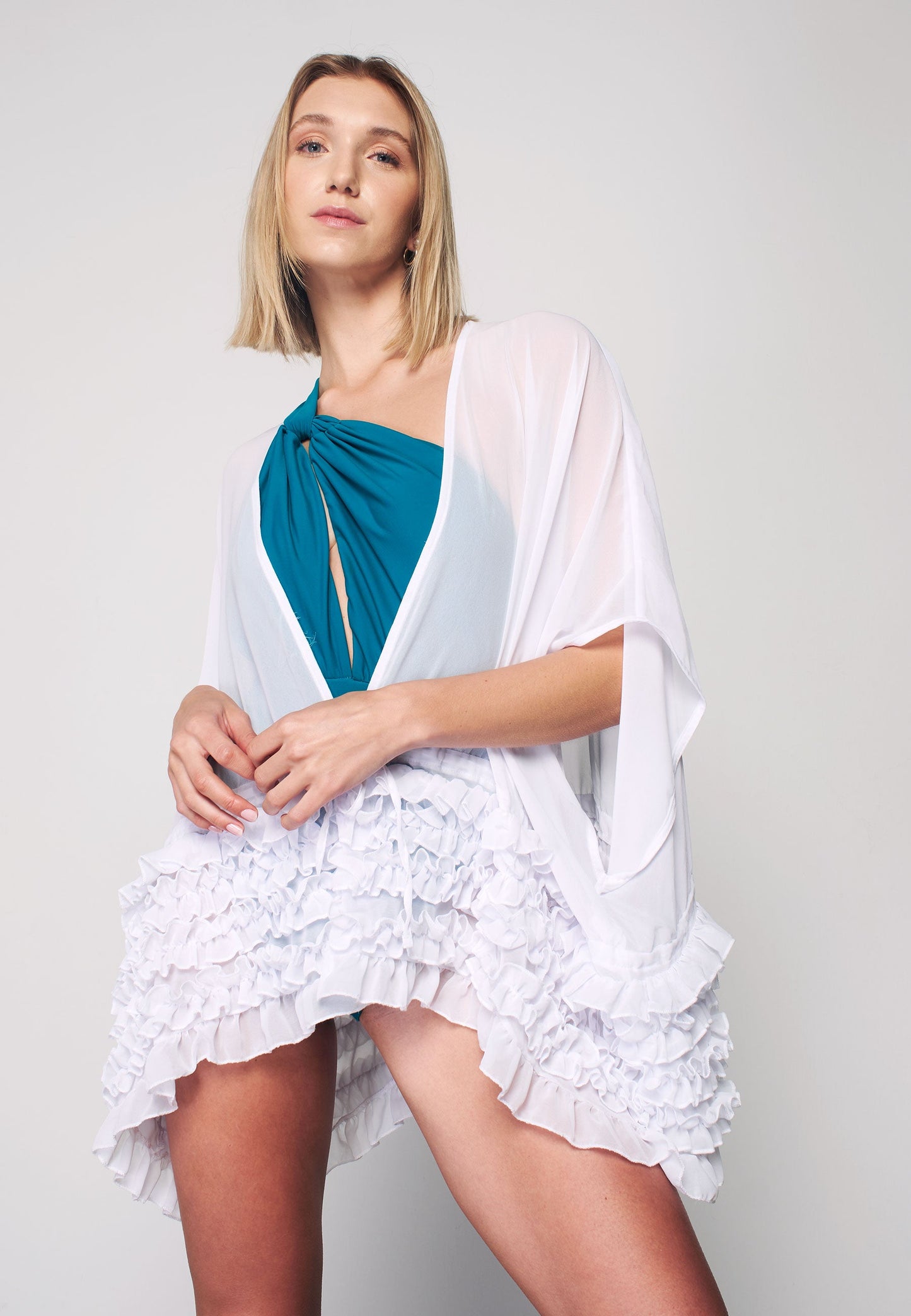 Herita Frill Detailed Kimono White