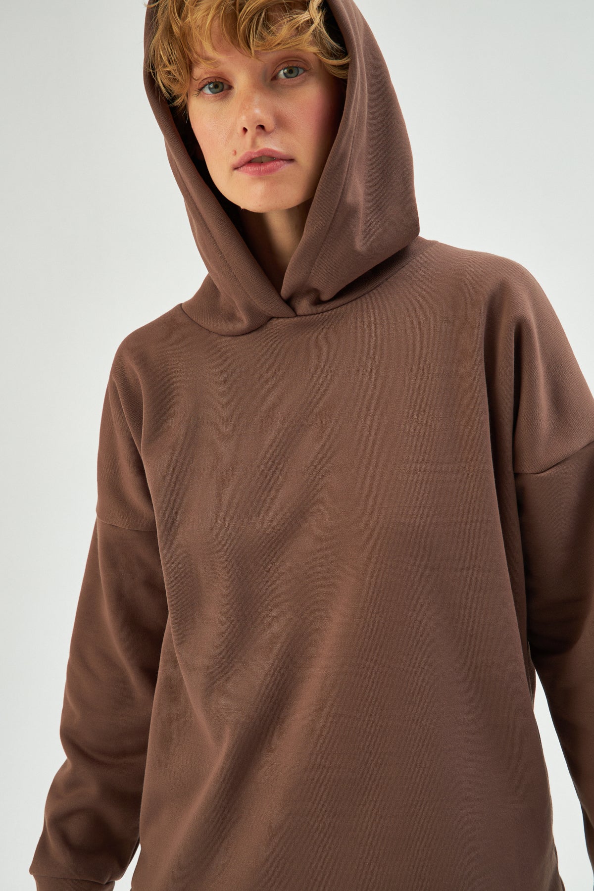 MUNI MUNI - Oversize Hoodie - brown