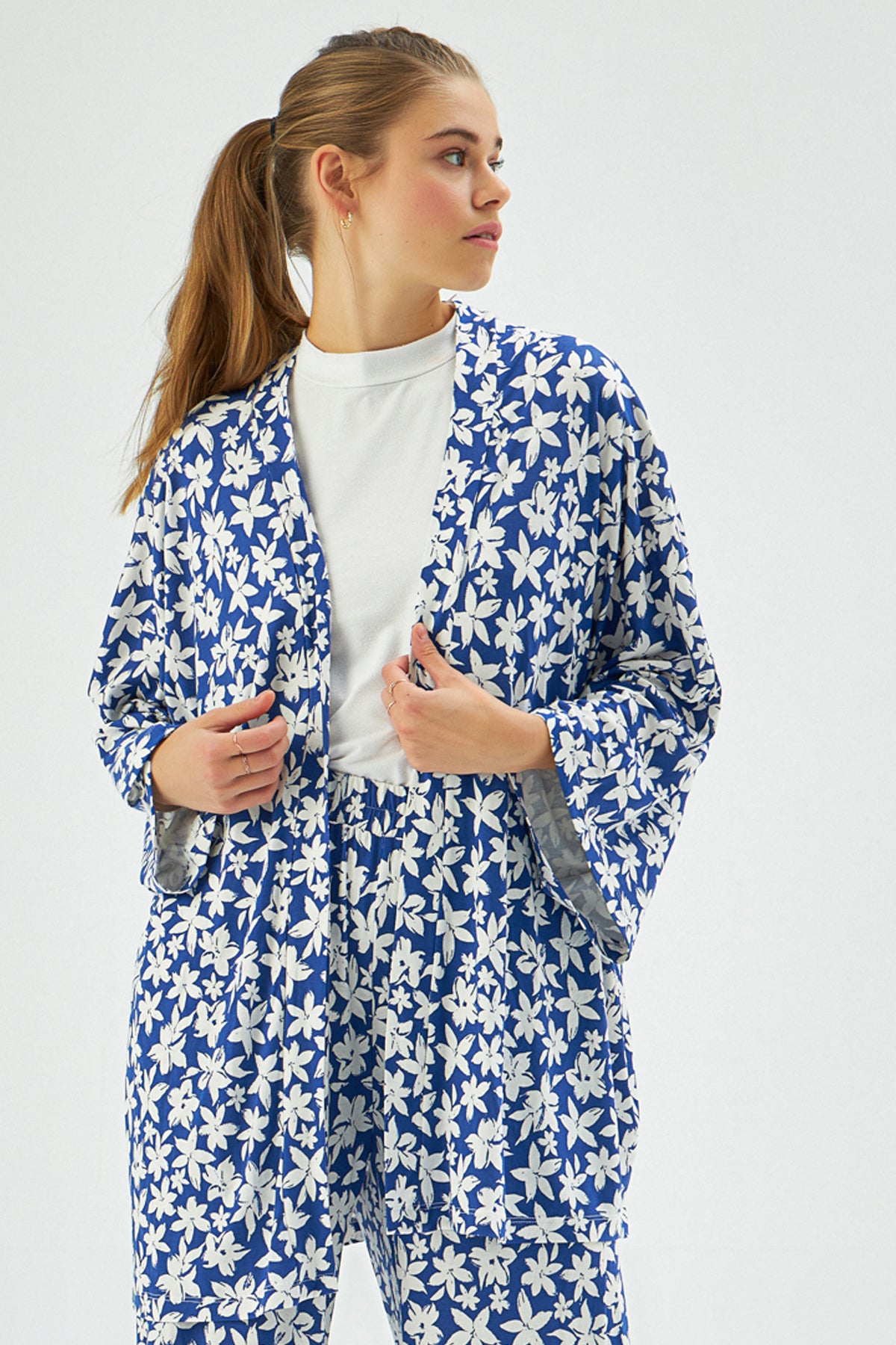 MUNI MUNI - Printed Kimono Top - blue