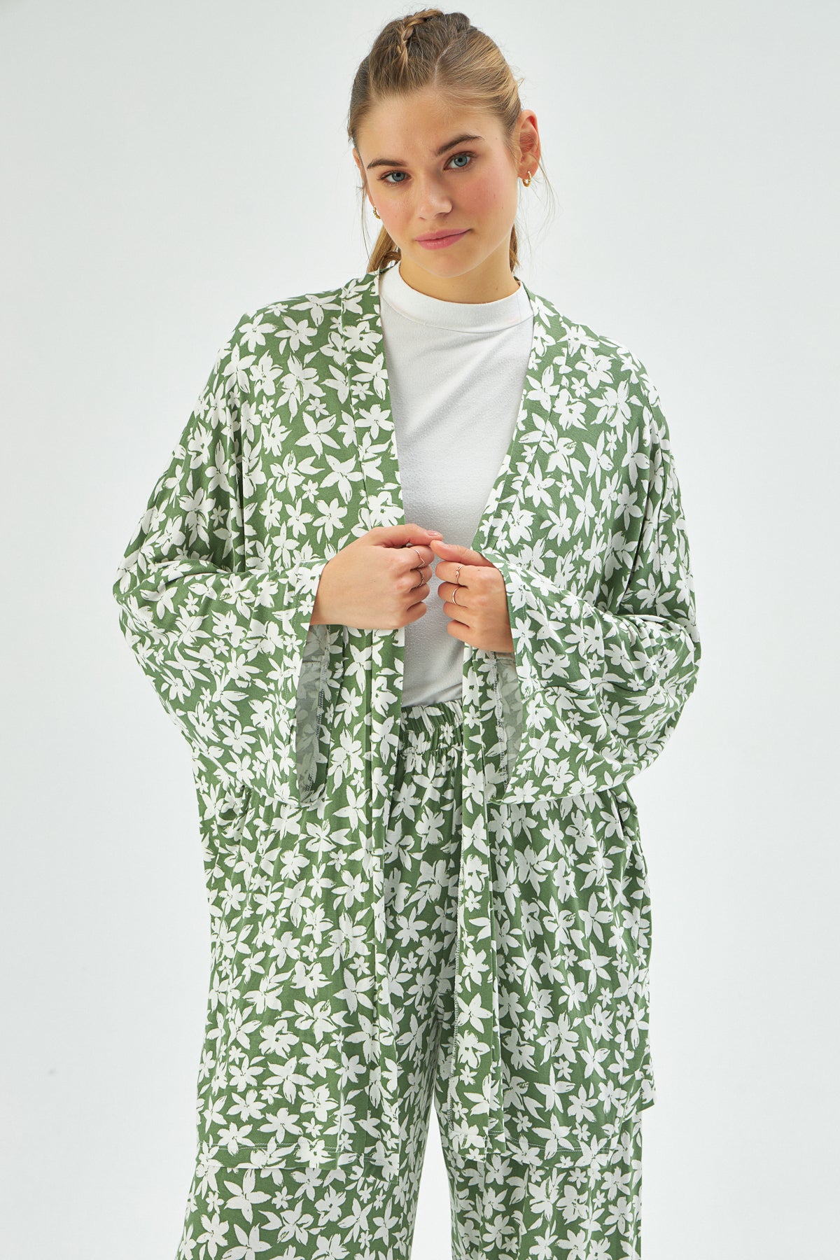 MUNI MUNI - Printed Kimono Top - light green