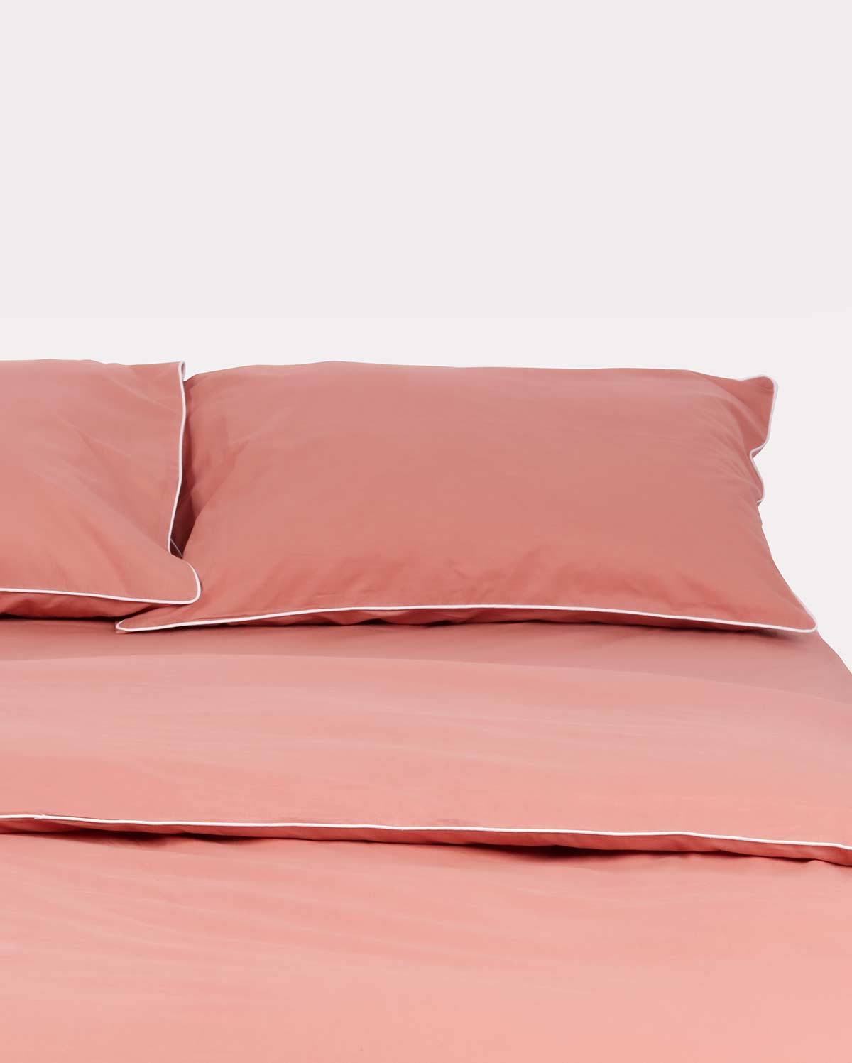Classic Percale Duvet Cover- Peach with White Piped Edge