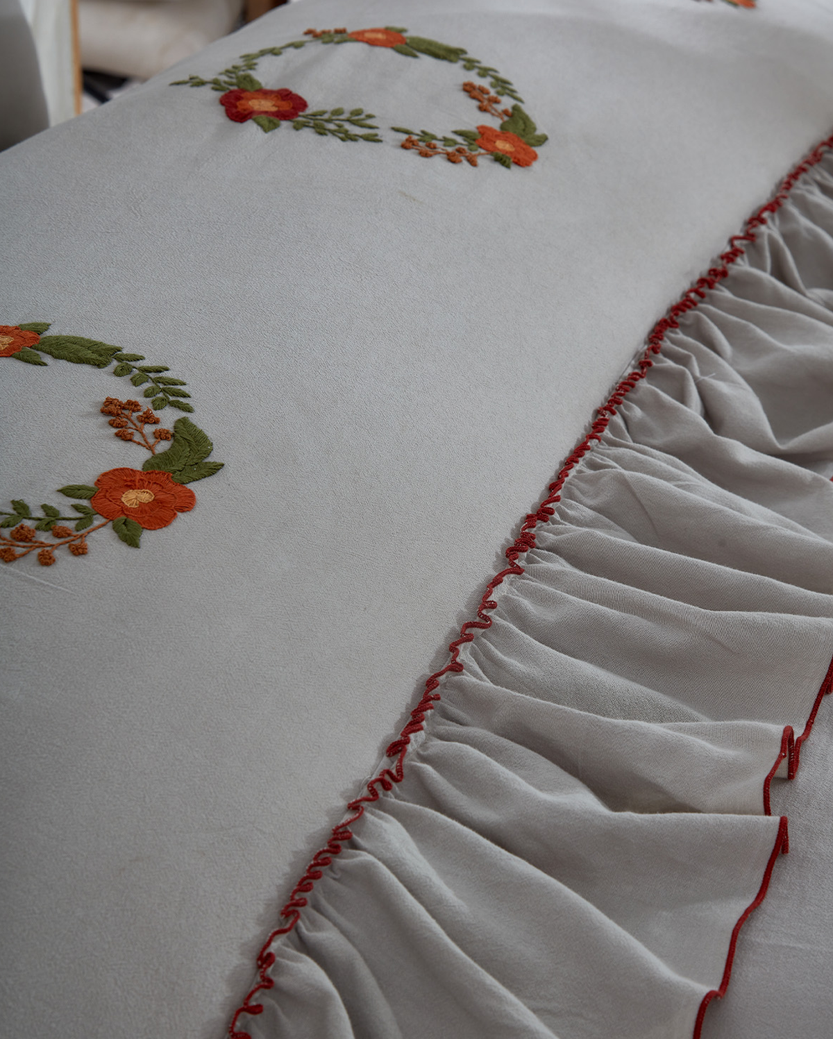 Embroidered Duvet Cover Set - Beige