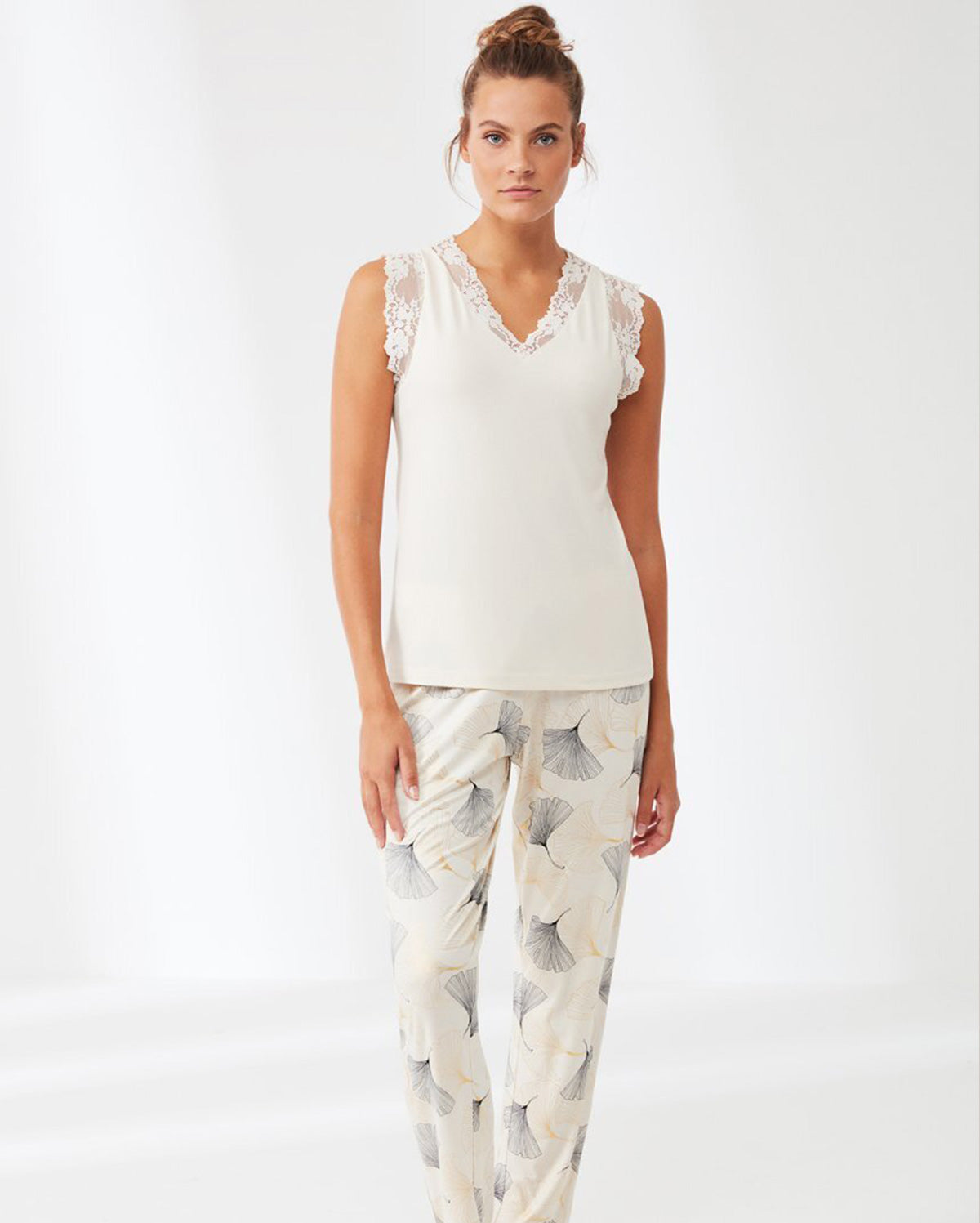 Patterned Pyjama Set - White