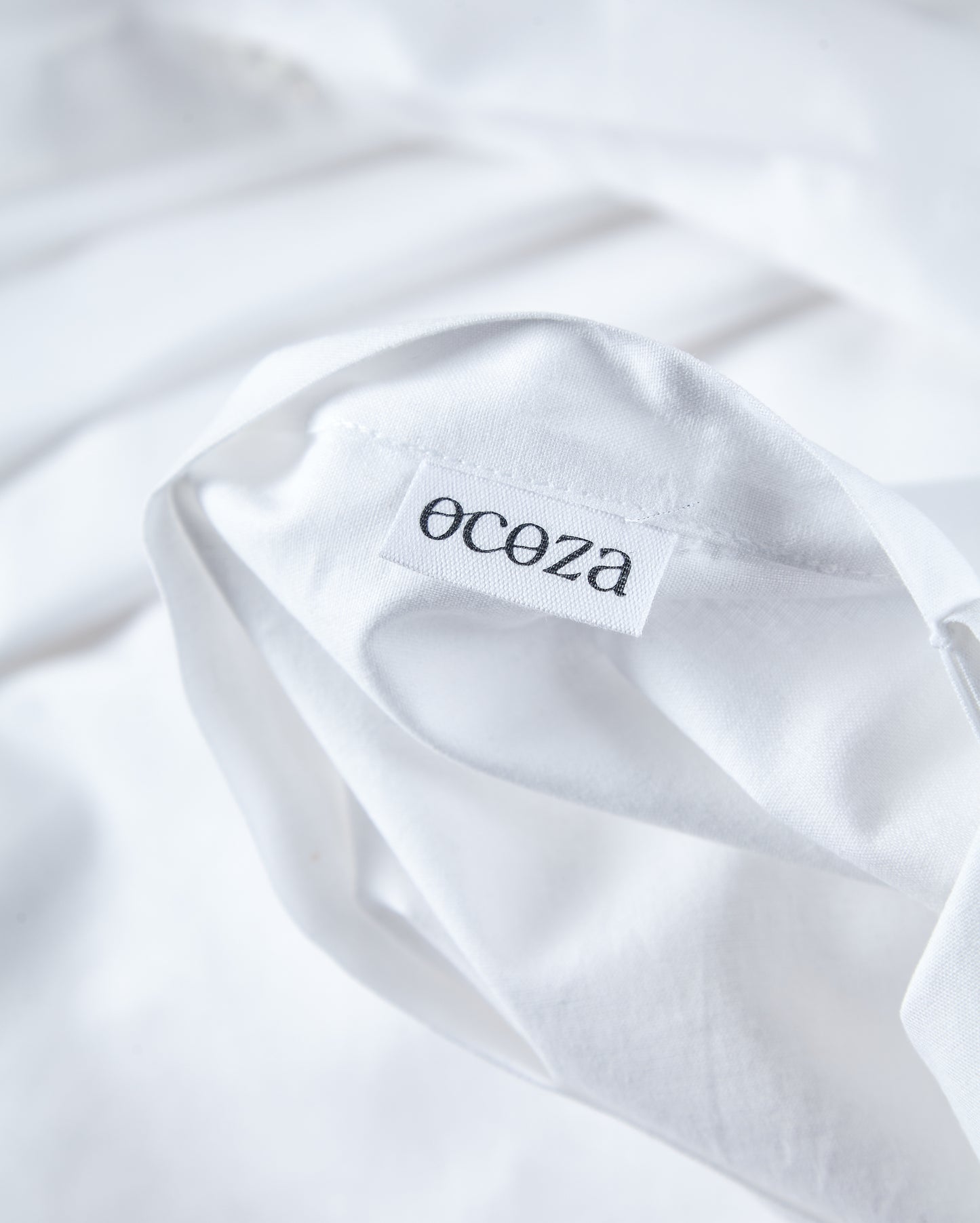 Classic Percale - Core Bedding Set - White with Anthracite Piped Edge