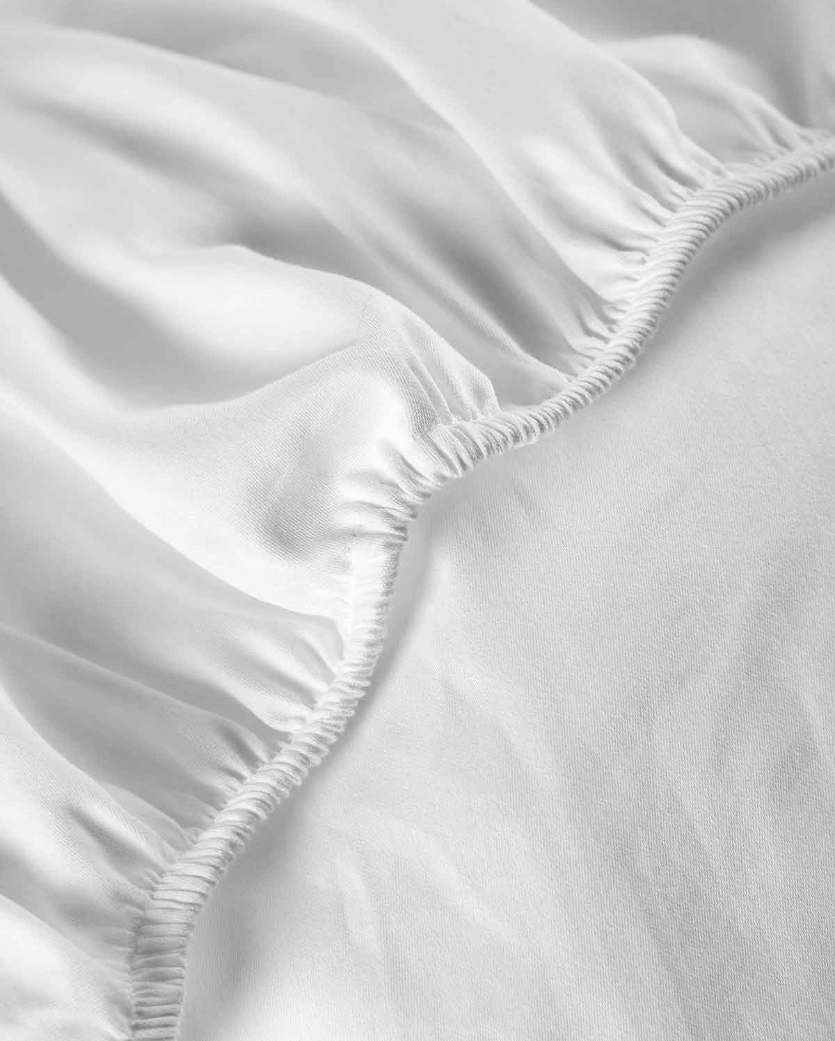 Sateen Stripe - Core Bedding Set - Dark Grey & White