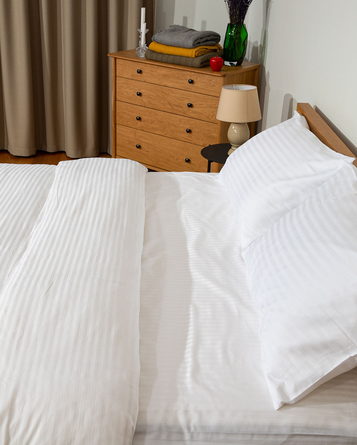 Sateen Stripe - Core Bedding Set - White